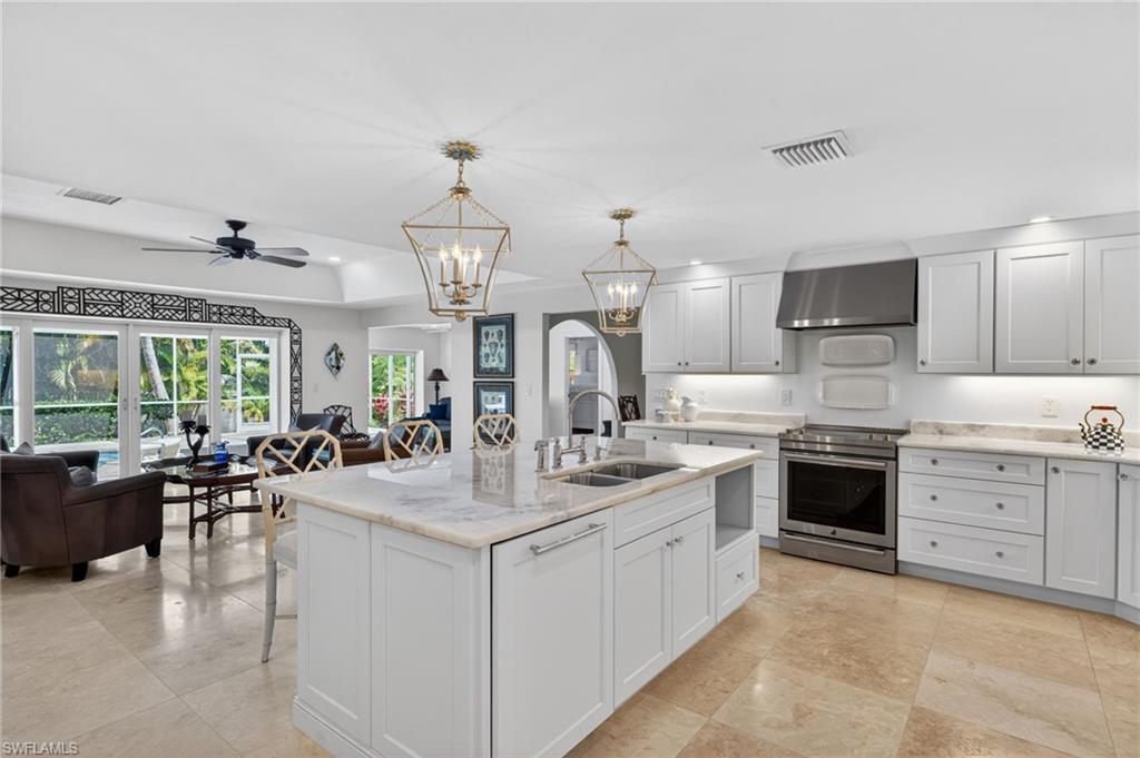SANIBEL ESTATES - Residential
