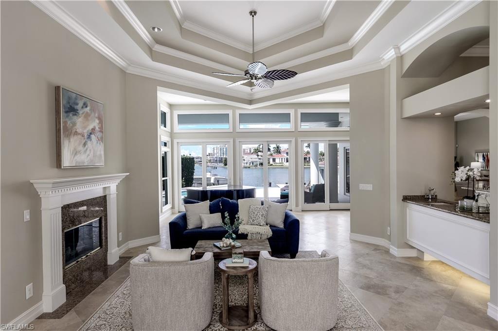 MOORINGS - Residential