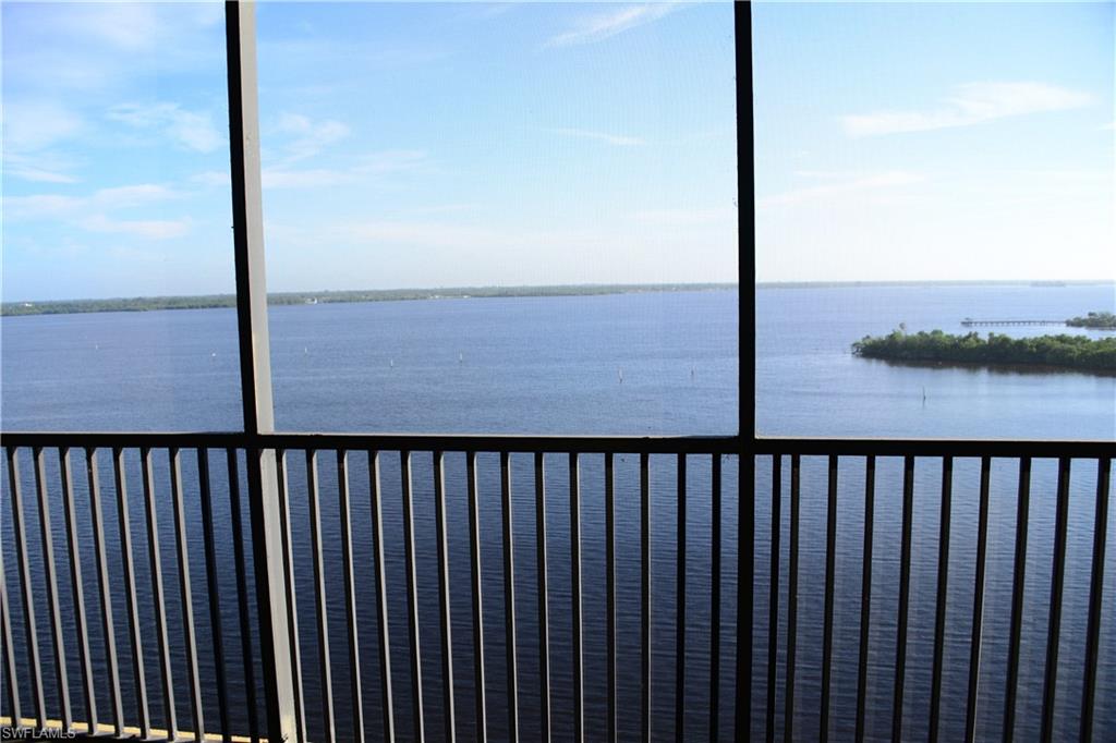BEAU RIVAGE - Residential