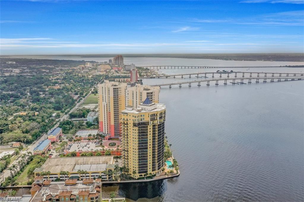 BEAU RIVAGE - Residential