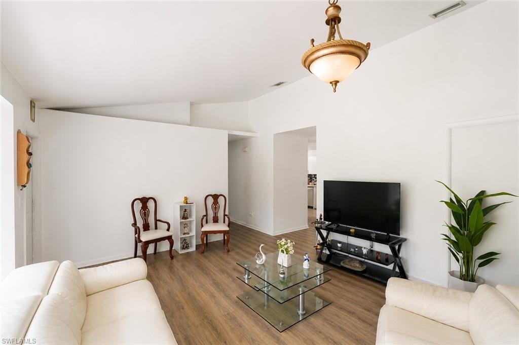 GOLDEN GATE ESTATES - Residential