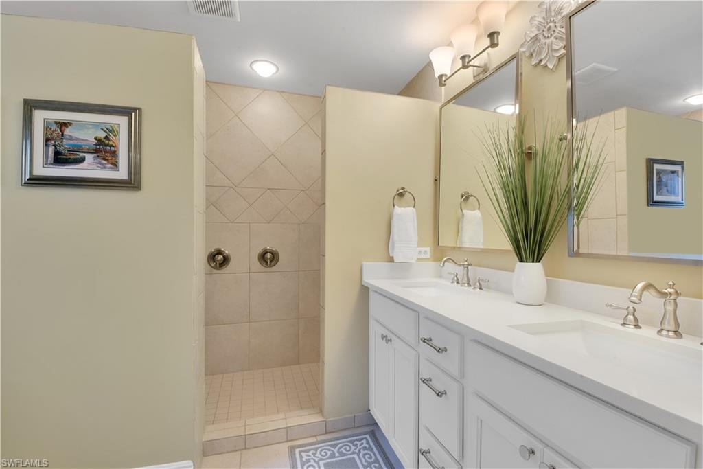 HERITAGE GREENS - Residential