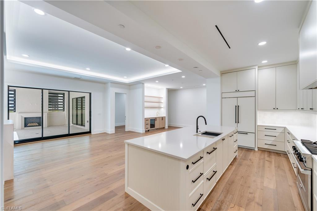 STELLA NAPLES - Residential