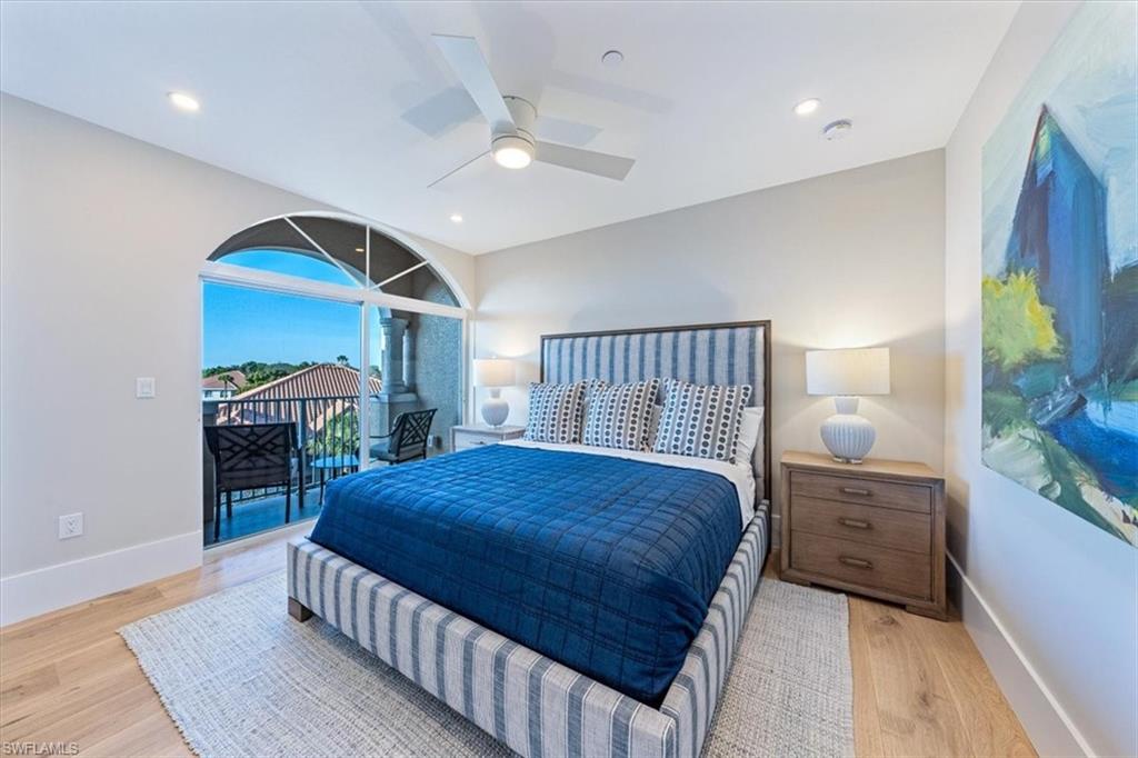 CRESCENT - Residential