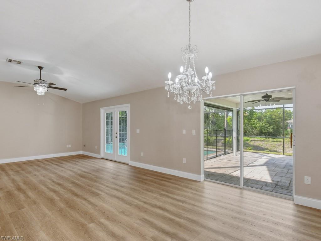 QUEENS PARK AT LAGO VERDE - Residential