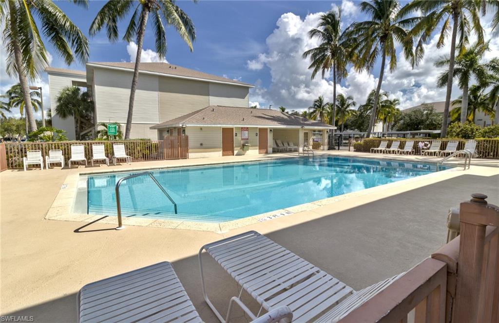 FOUR MILE COVE - Residential Lease