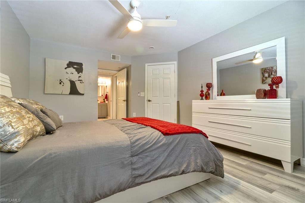 FOUR MILE COVE - Residential Lease