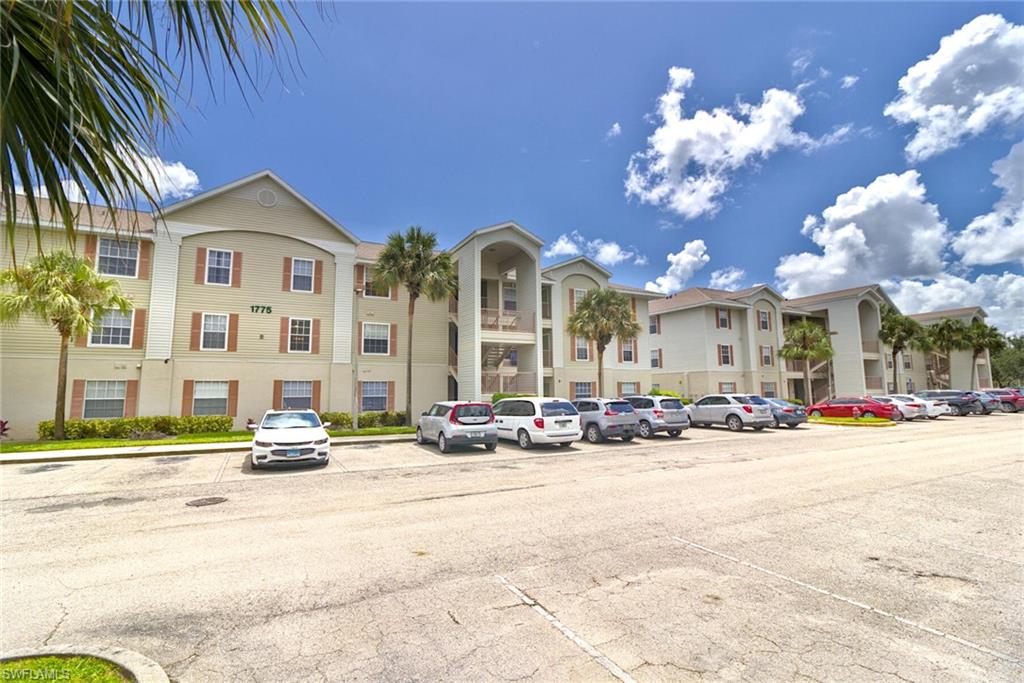 FOUR MILE COVE - Residential Lease