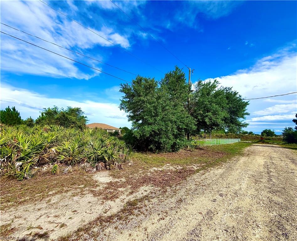 LEHIGH ACRES - Land