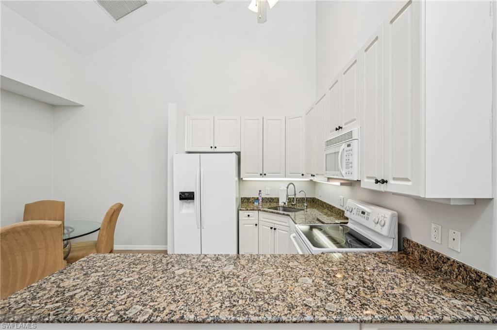 QUAIL WOODS COURTYARDS - Residential