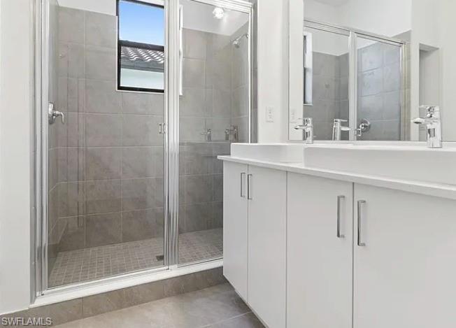 MAPLE RIDGE - Residential Lease