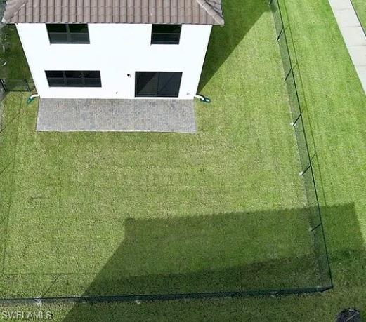 MAPLE RIDGE - Residential Lease