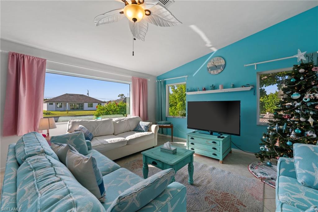CAPE CORAL - Residential Lease