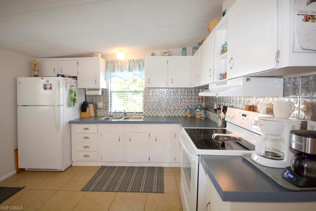 CHERRY ESTATES - Residential