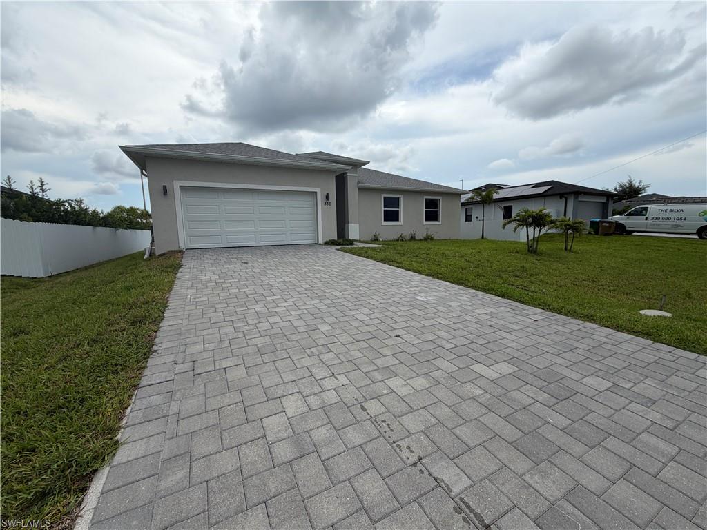 CAPE CORAL - Residential