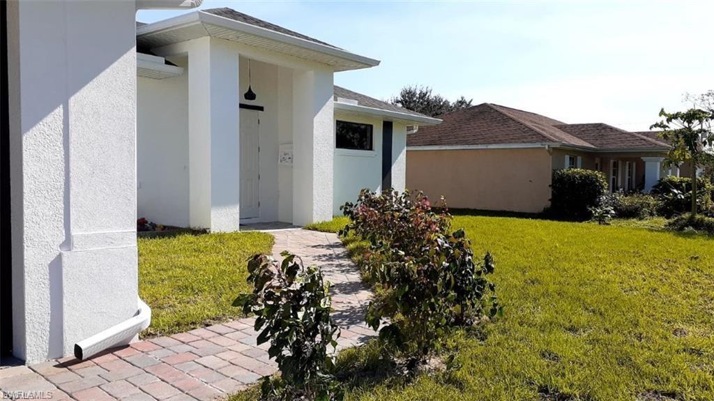 CAPE CORAL - Residential Lease