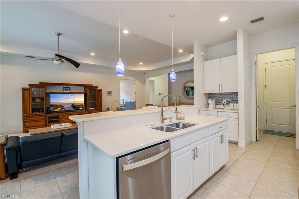 ESTERO PLACE - Residential