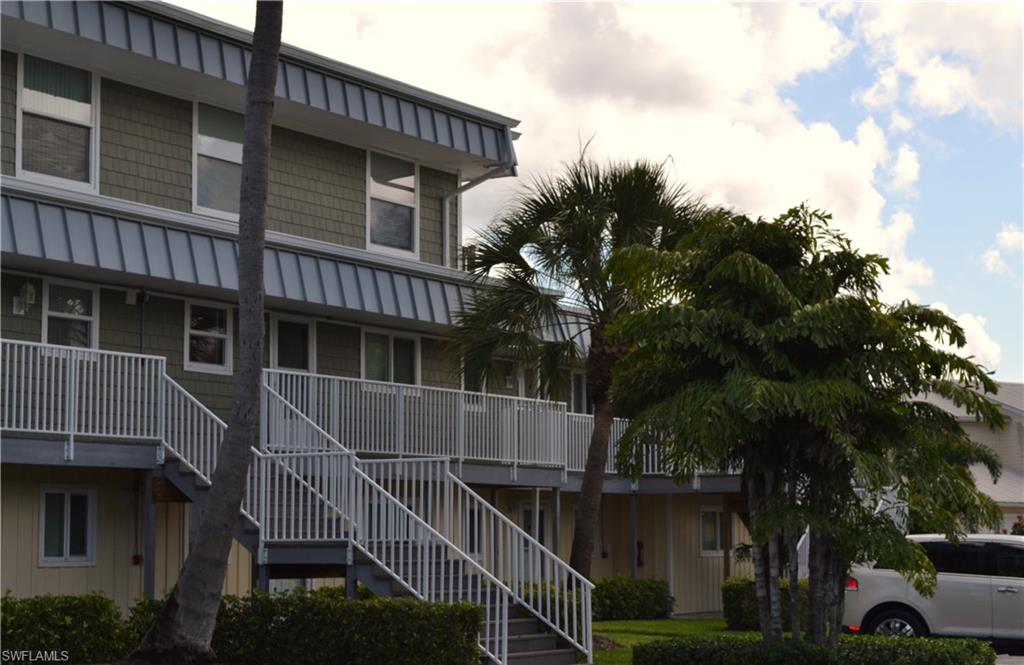 ISLAND SANDS CONDO - Residential