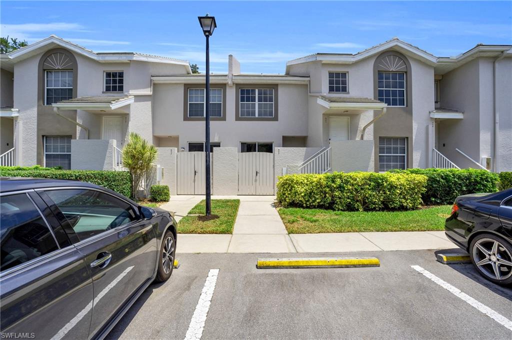 FIELDSTONE VILLAGE - Residential
