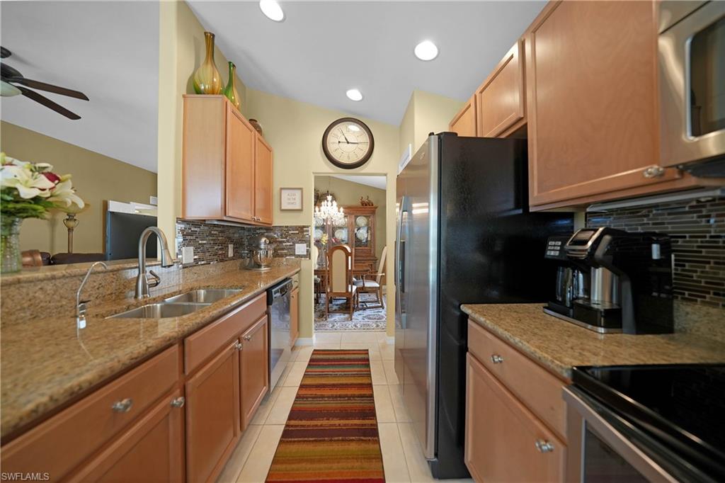 SANDOVAL - Residential