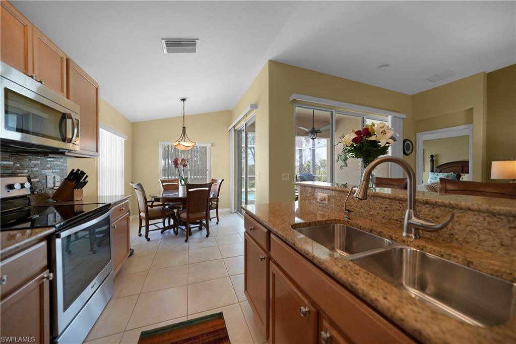 SANDOVAL - Residential