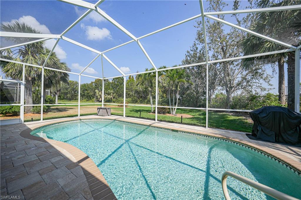 SANDOVAL - Residential