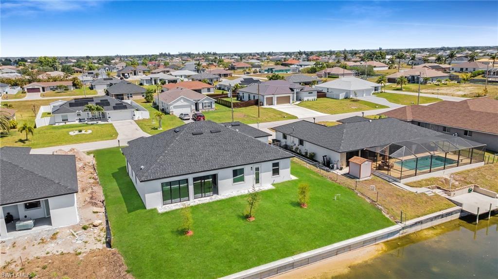 CAPE CORAL - Residential