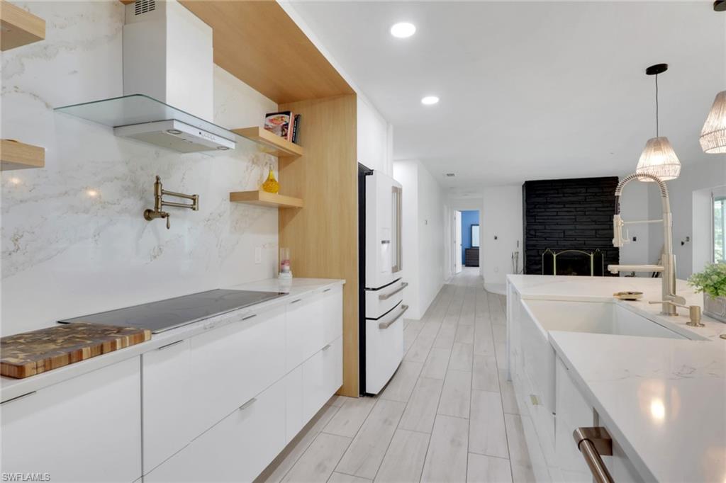 LAKES OF SAN SOUCI - Residential