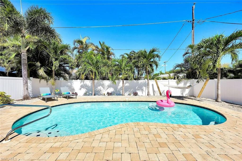 NAPLES PARK - Residential Lease