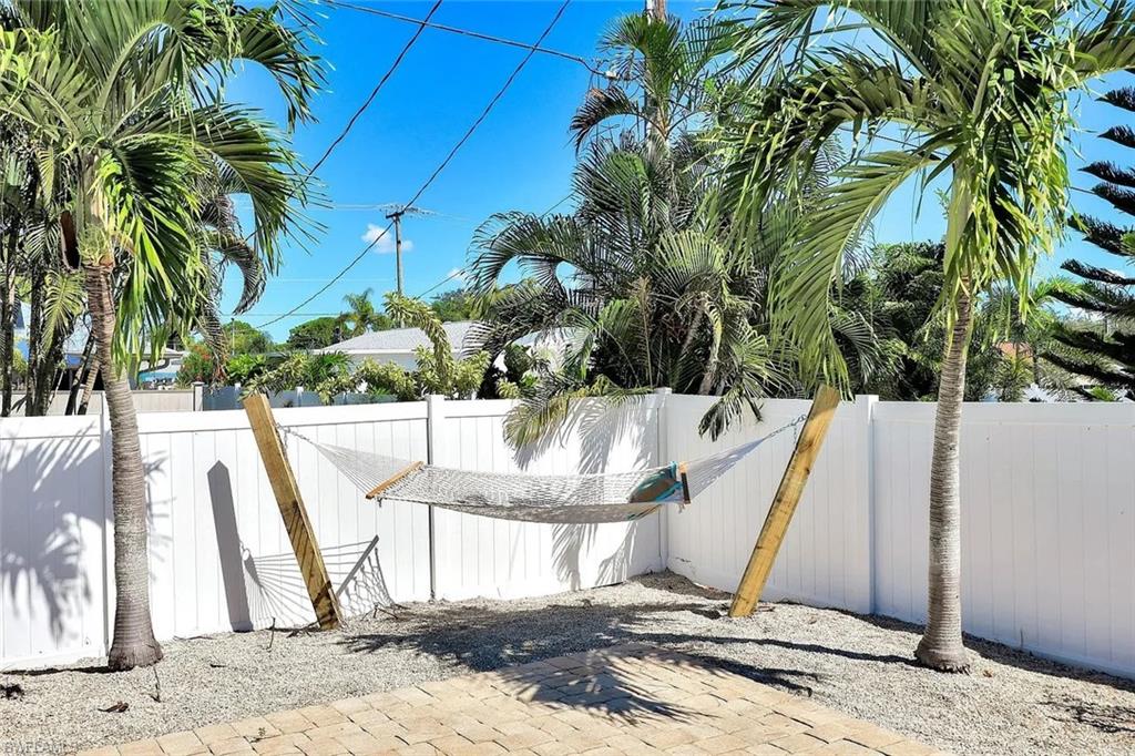 NAPLES PARK - Residential Lease