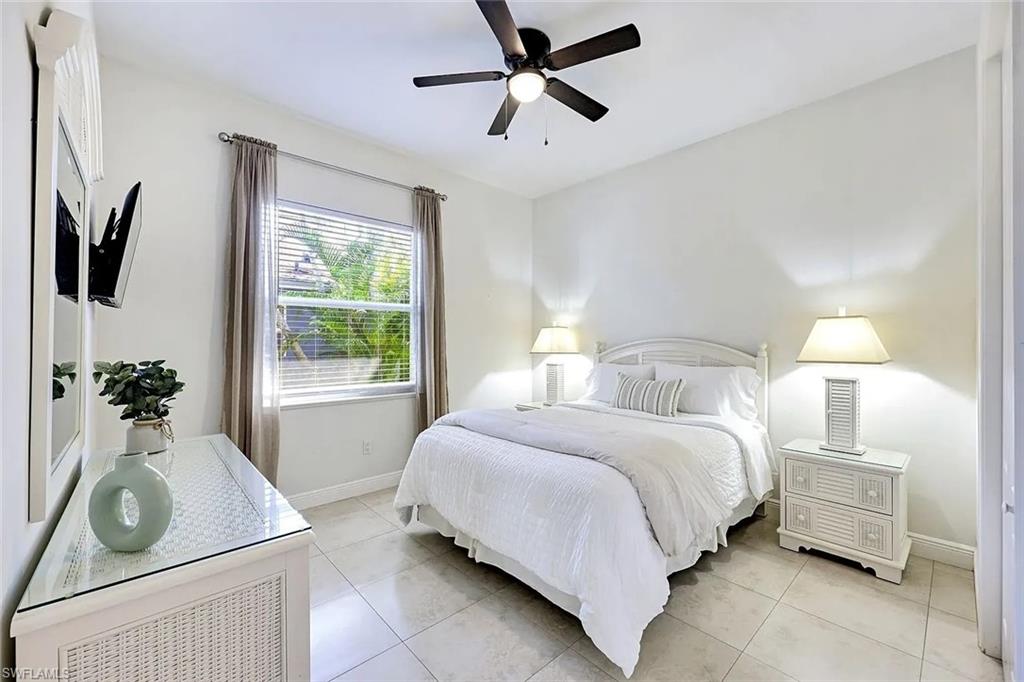 NAPLES PARK - Residential Lease