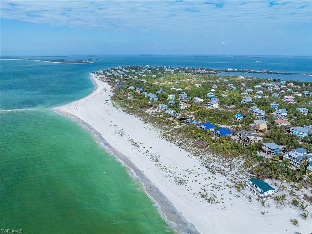 BEACH VILLAS OF UPPER CAPTIVA CONDOMINIUM - Residential