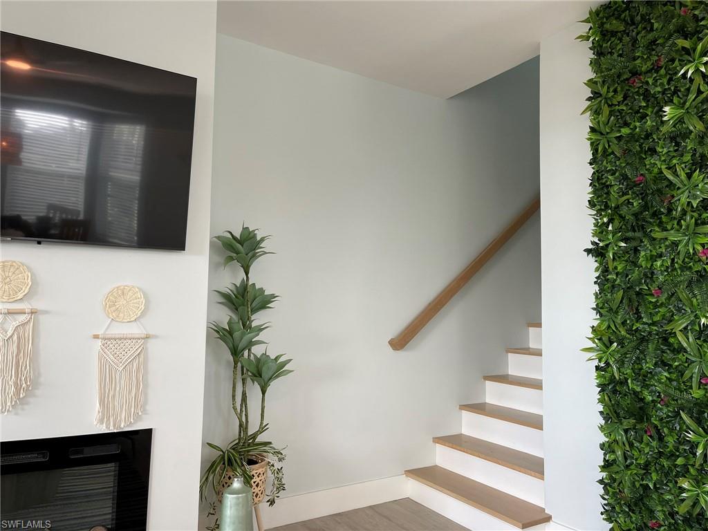BEACH VILLAS OF UPPER CAPTIVA CONDOMINIUM - Residential