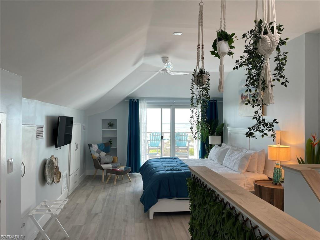 BEACH VILLAS OF UPPER CAPTIVA CONDOMINIUM - Residential