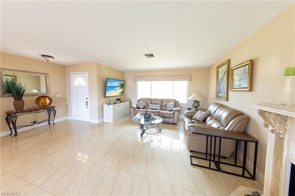 MARCO ISLAND - Residential