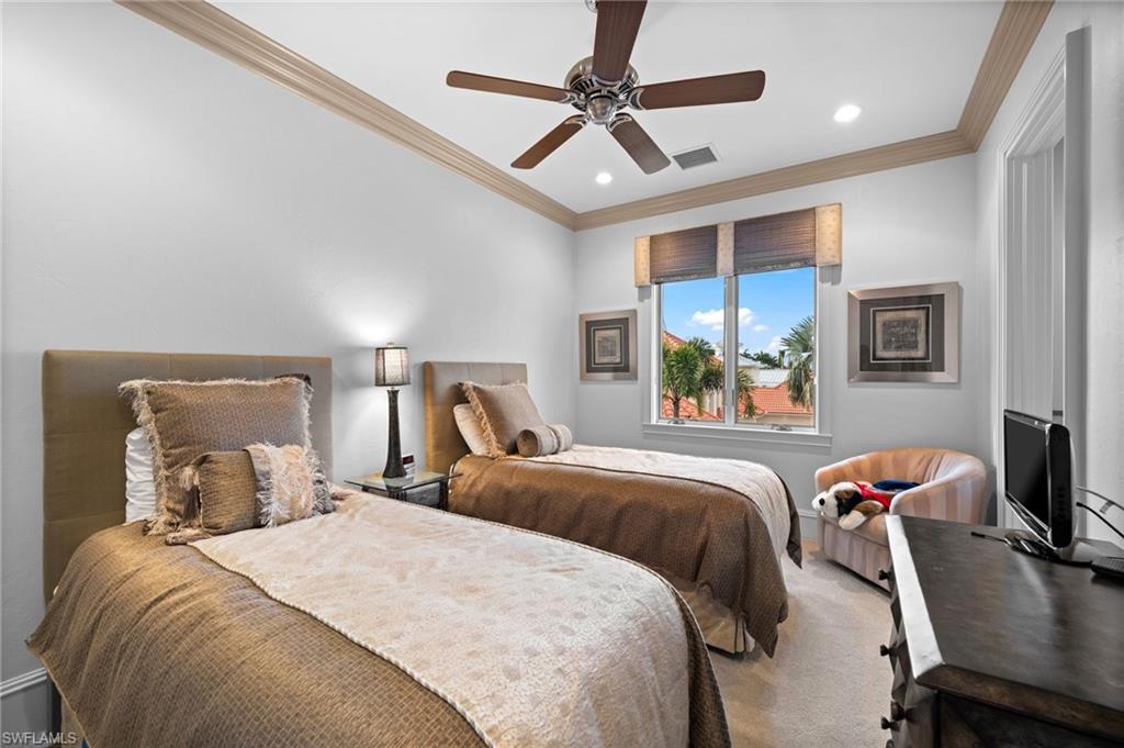 HARBOR CLUB - Residential
