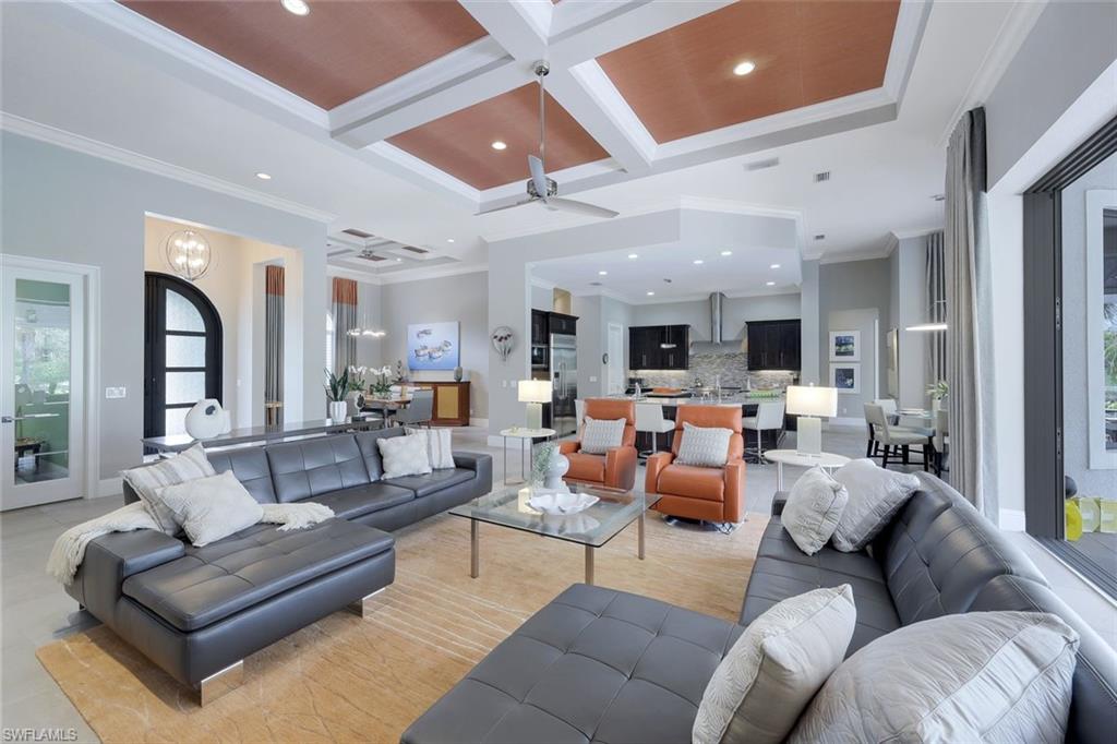 ISLA DEL SOL - Residential