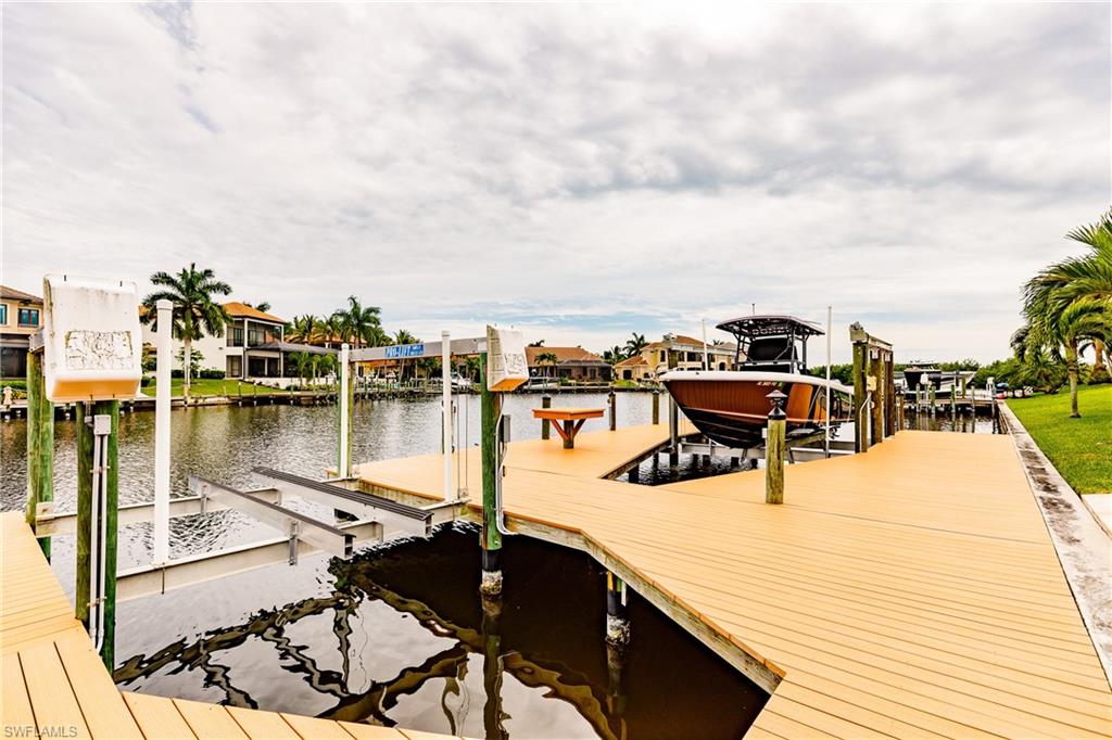 CAPE HARBOUR - Residential