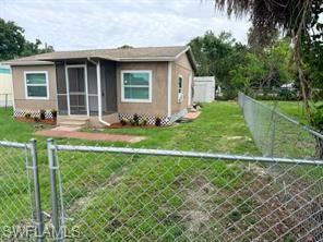 PALMONA PARK - Residential Lease