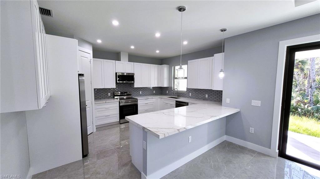GOLDEN GATE ESTATES - Residential Lease