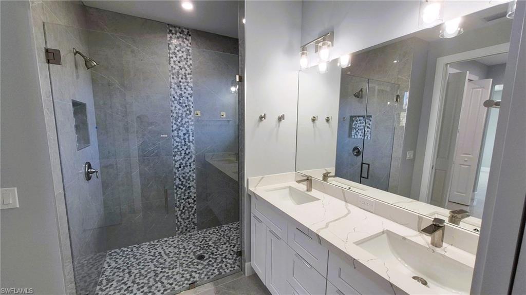 GOLDEN GATE ESTATES - Residential Lease
