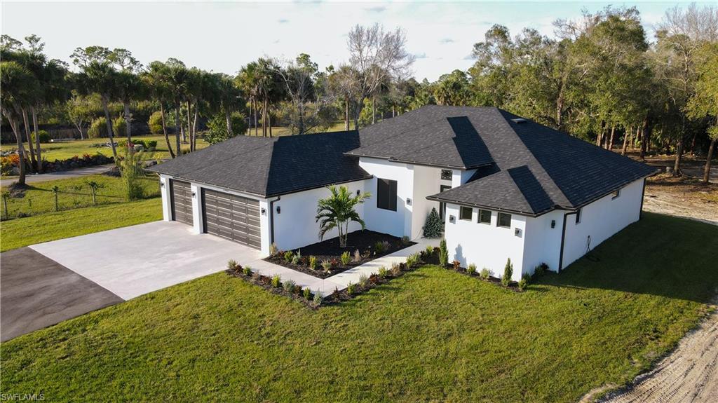 GOLDEN GATE ESTATES - Residential
