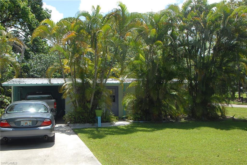IMPERIAL SHORES - Residential