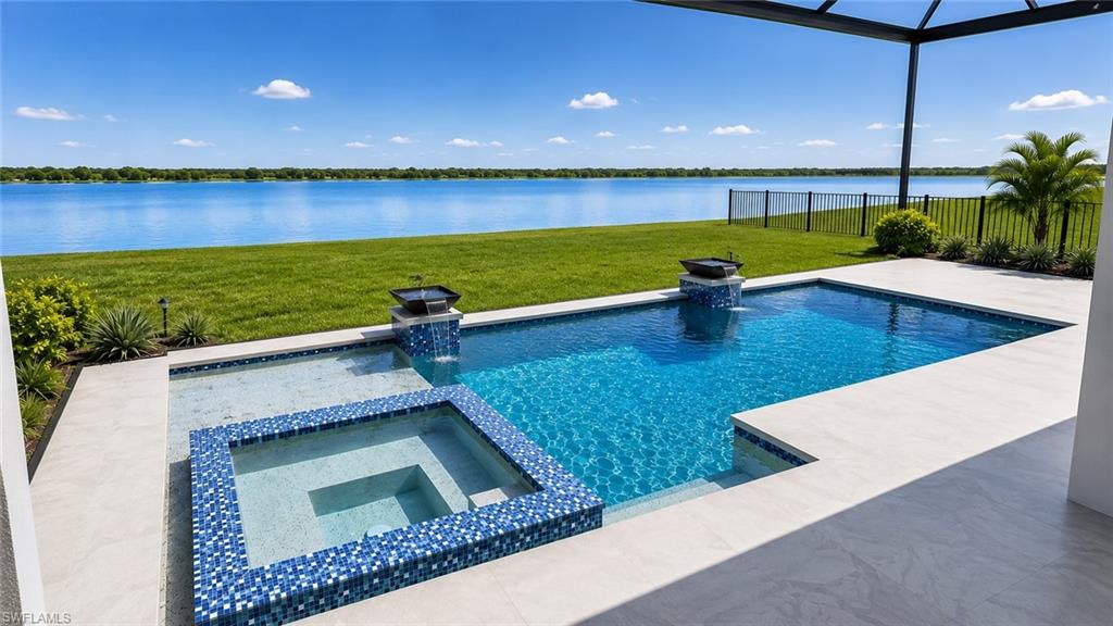 SEVEN SHORES - Residential