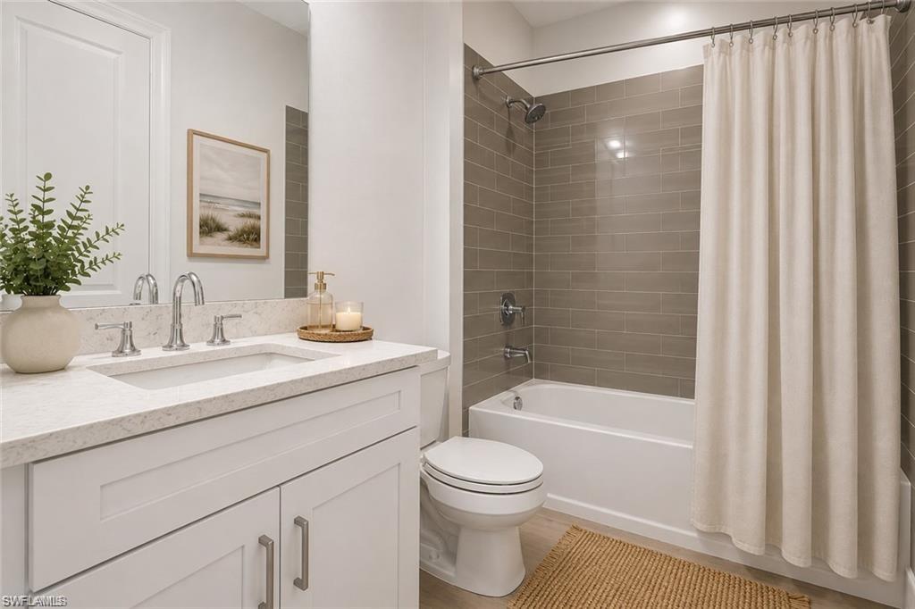 SEVEN SHORES - Residential