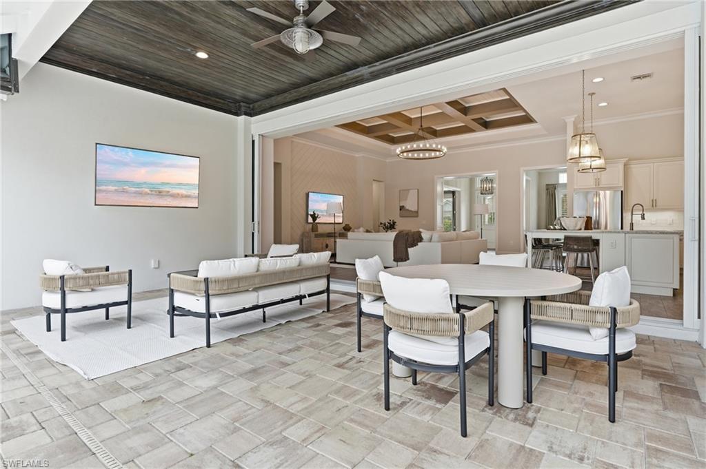 ISLES OF COLLIER PRESERVE - Residential