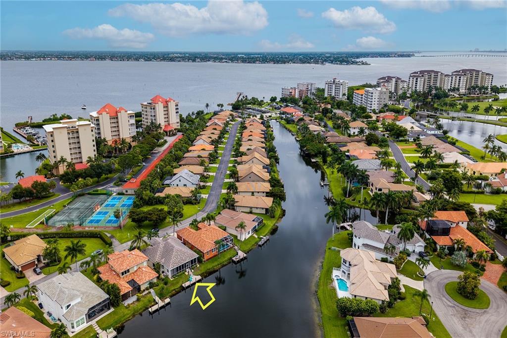 WATERS EDGE TWO AT PEPPERTREE POINTE - Residential