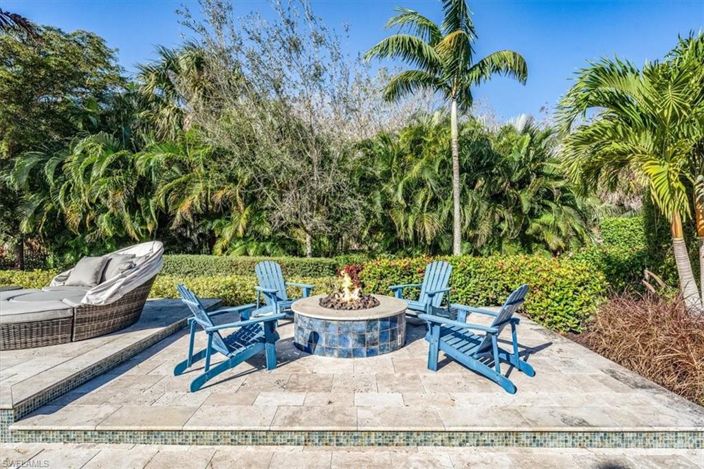 QUAIL WEST - Residential