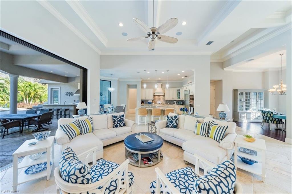 QUAIL WEST - Residential