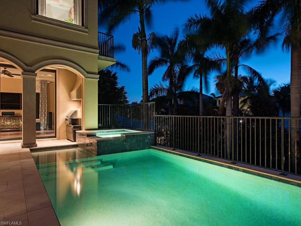 OLDE NAPLES - Residential